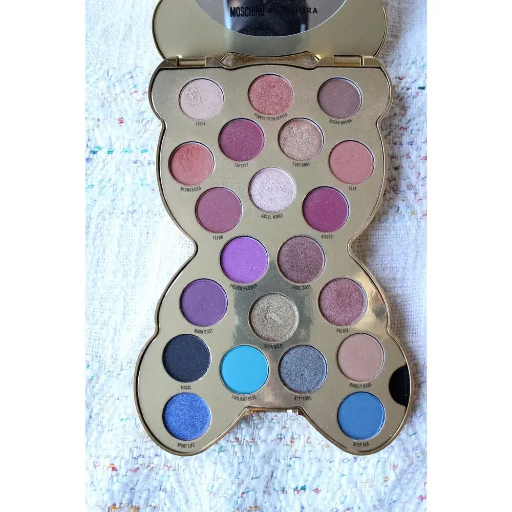 Moschino Sephora Gold Bear 21 Color Eyeshadow Palette